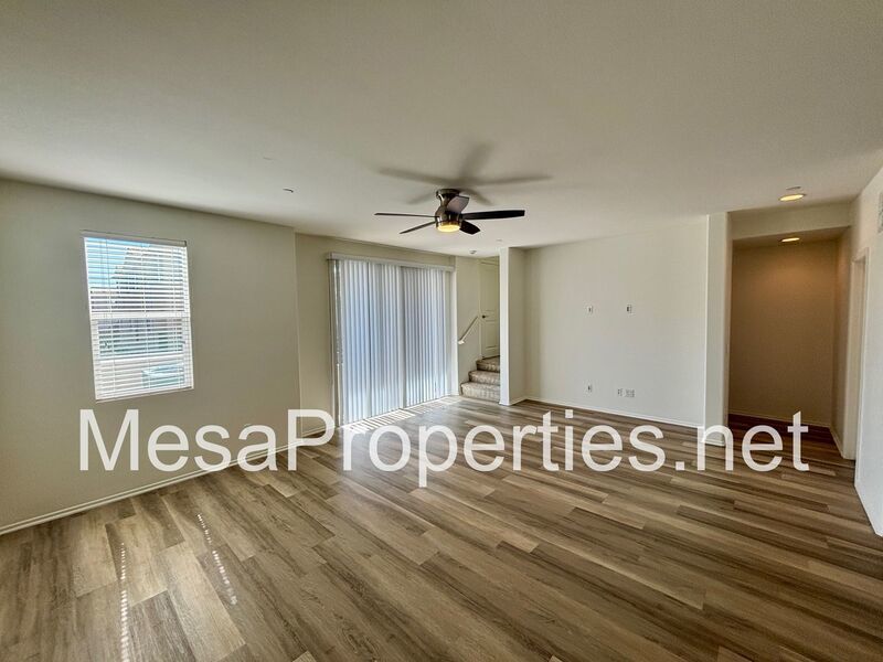 127 Macintosh Way property image