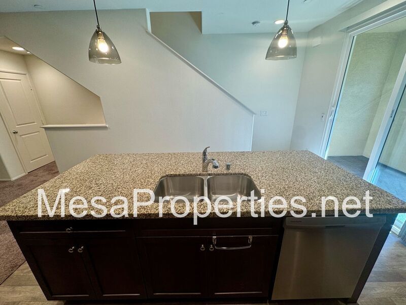 Gorgeous 2 Bedroom Rancho Home property image