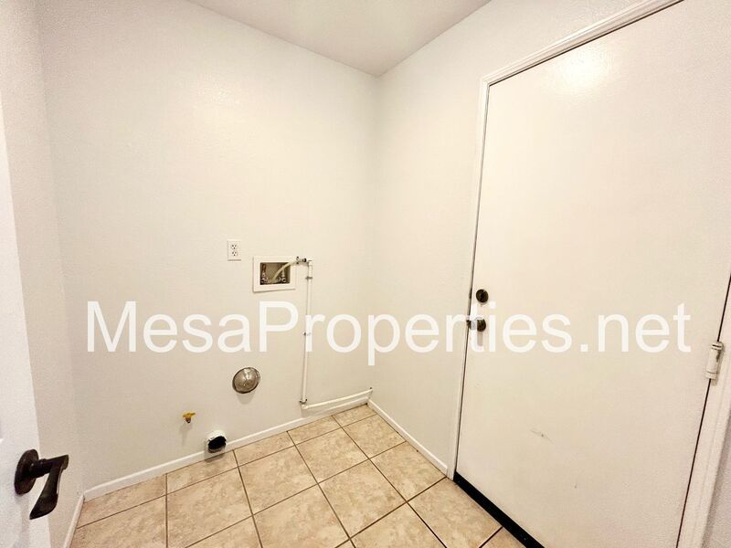 Beautiful 4 Bed 3 Bath Home with a Sunroom and Solar Panels in Victorville! property image