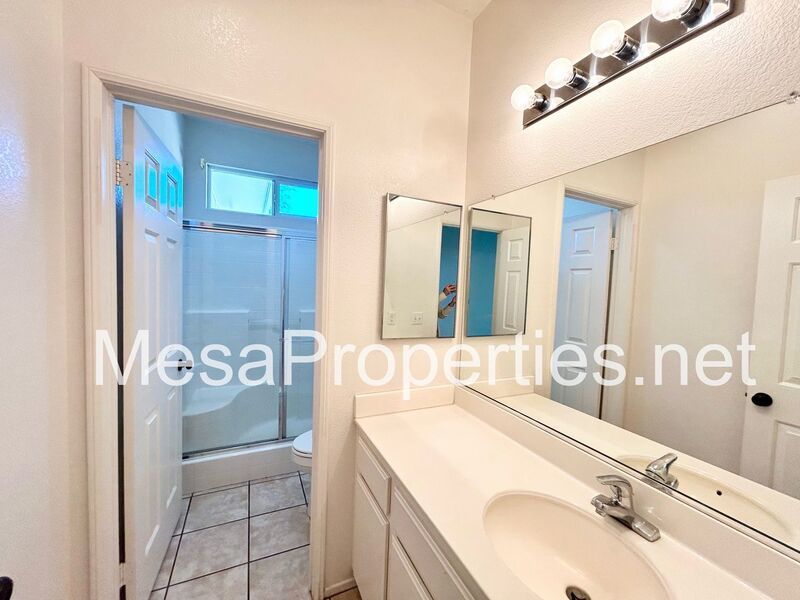 Beautiful 4 Bed 3 Bath Home with a Sunroom and Solar Panels in Victorville! property image