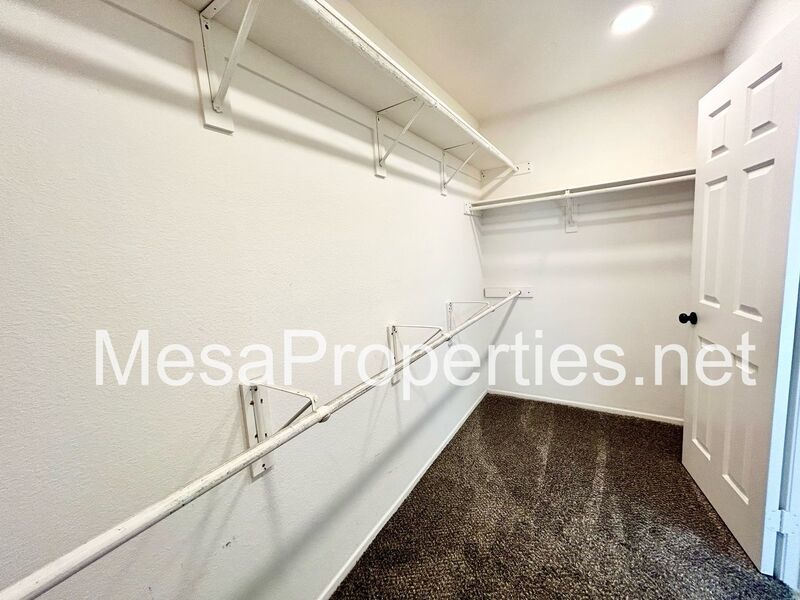 Beautiful 4 Bed 3 Bath Home with a Sunroom and Solar Panels in Victorville! property image