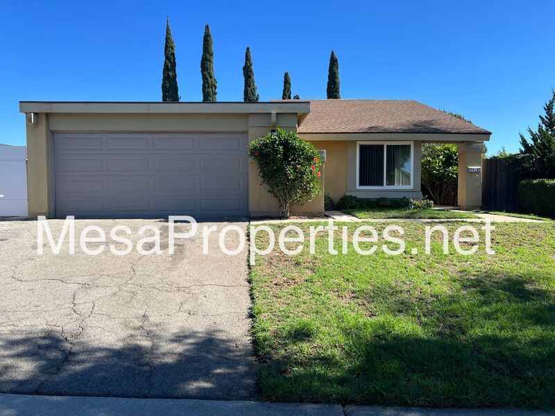 Beautifully Updated 4 bedroom/2 bath Home Located In Rancho Cucamonga property image
