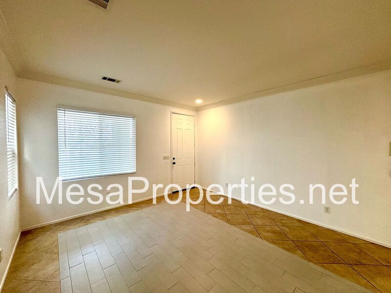 Beautiful 4 bedroom 2 bedroom Home property image