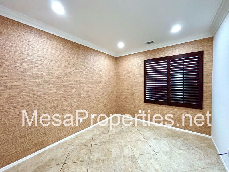 Beautiful 4 bedroom 2 bedroom Home property image