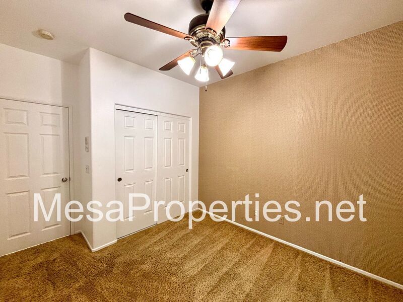 Beautiful 4 bedroom 2 bedroom Home property image