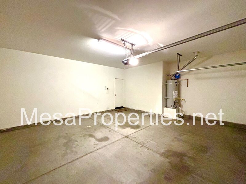 Beautiful 4 bedroom 2 bedroom Home property image