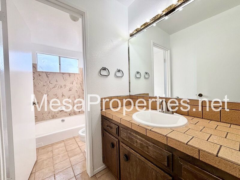 3 Bedroom 2 Bath Home in Apple Valley property image