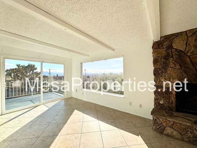 3 Bedroom 2 Bath Home in Apple Valley property image