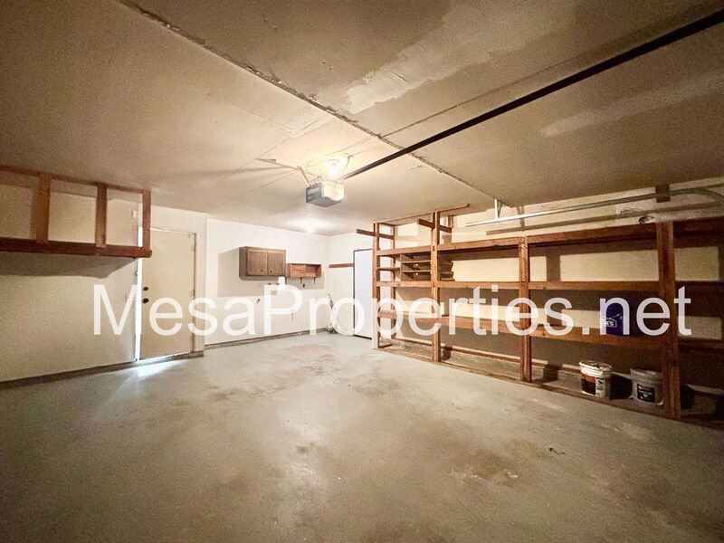 3 Bedroom 2 Bath Home in Apple Valley property image