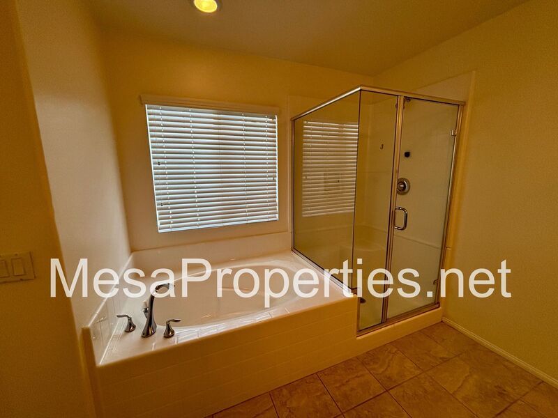 Large 4 Bedroom/3 Bath Home with 3 Car Garage in Fontana! property image