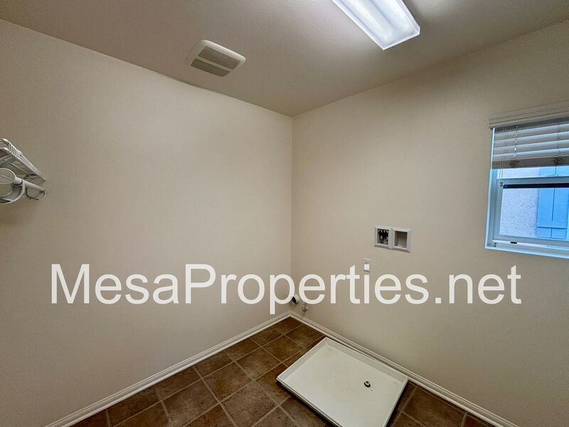 Large 4 Bedroom/3 Bath Home with 3 Car Garage in Fontana! property image