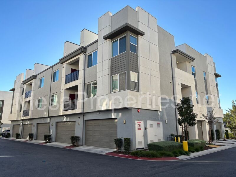 Modern 2-Bed, 2-Bath Condo in Rancho Cucamonga property image