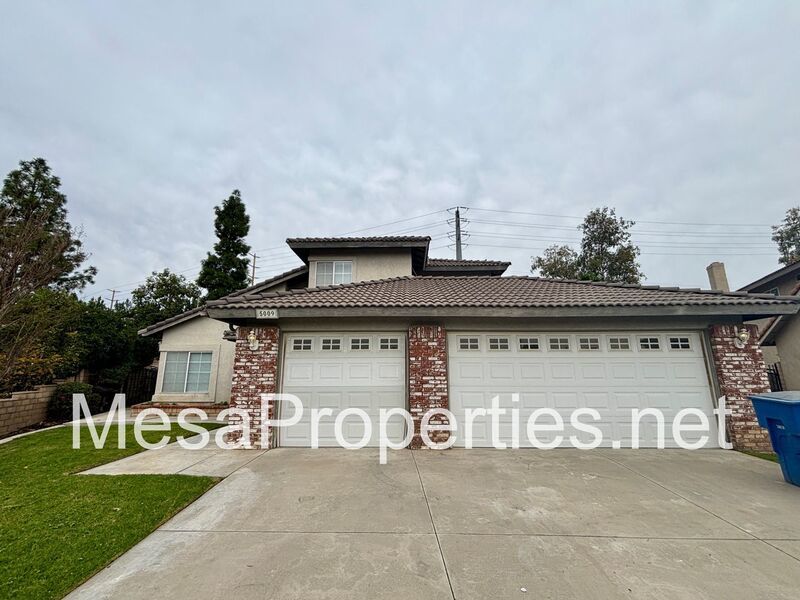 Beautiful 4 Bed / 3 Bath Home Near UCR & Canyon Crest Town Center property image