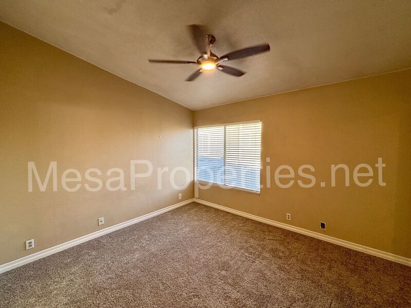 2 Bed 2 Bath Condo In A Gated Community property image