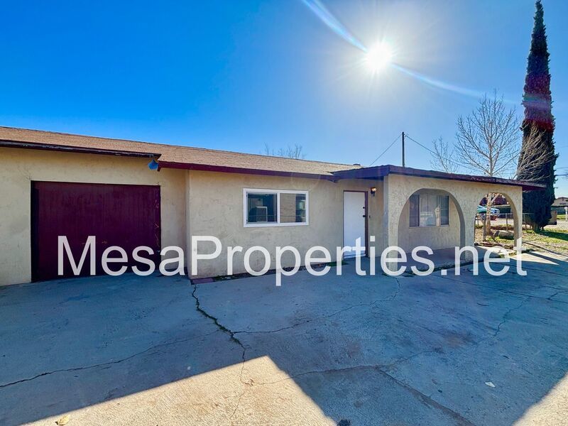 2 Bedroom, 2 Bathroom Duplex in Hesperia! property image