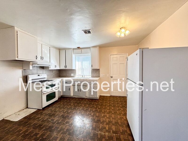 2 Bedroom, 2 Bathroom Duplex in Hesperia! property image