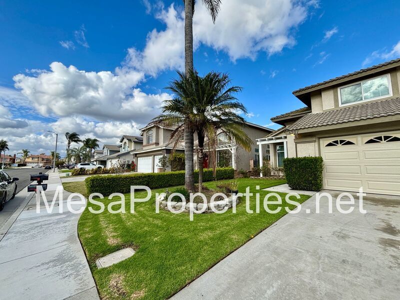 Must See 5bd/3ba Luxury Two-Story House Located in Ontario W/ Beautiful Backyard! property image