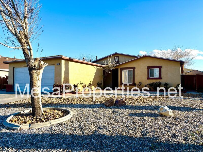 Beautiful 4 Bed 2 Bath Home in Adelanto! property image