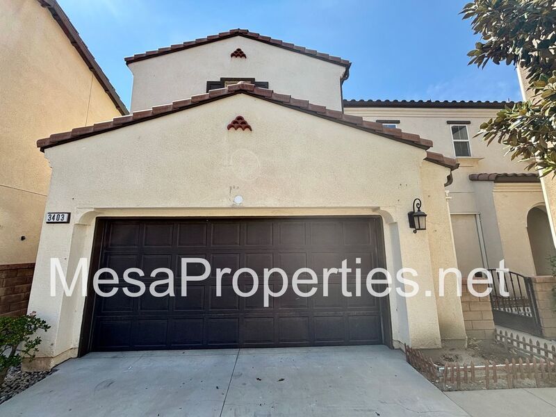 Spacious 4 Bed/3 Bath With Solar in New Haven! property image