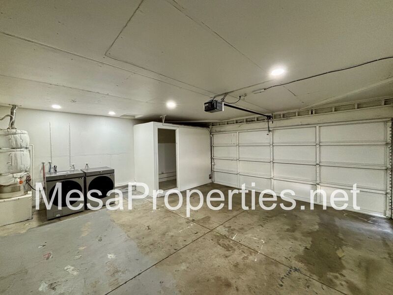 Charming 3-Bed 2-Bath Home in Moreno Valley property image