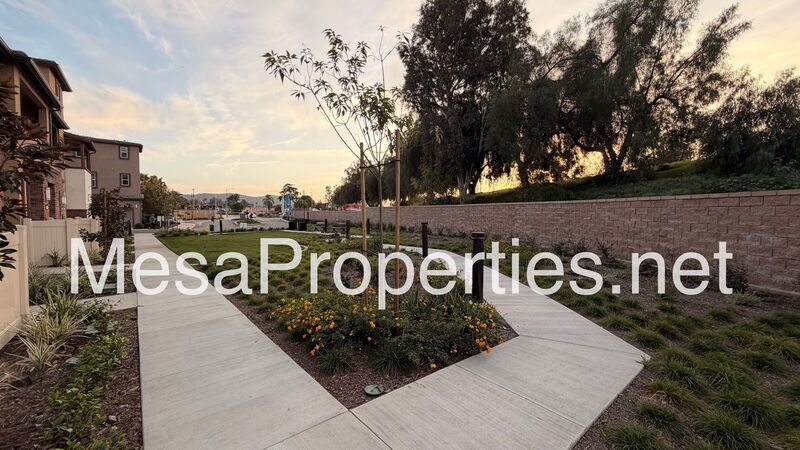 Must See 3 bed/3.5ba Three Story Home Located in Pomona! property image