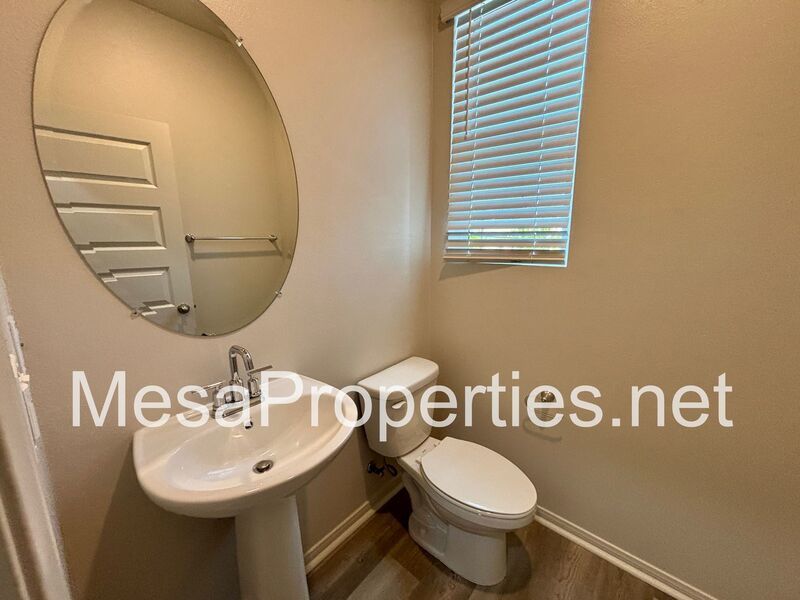 Must See 3 bed/3.5ba Three Story Home Located in Pomona! property image