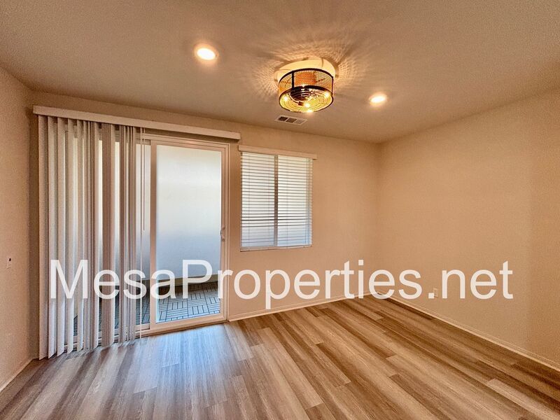 Must See 3 bed/3.5ba Three Story Home Located in Pomona! property image