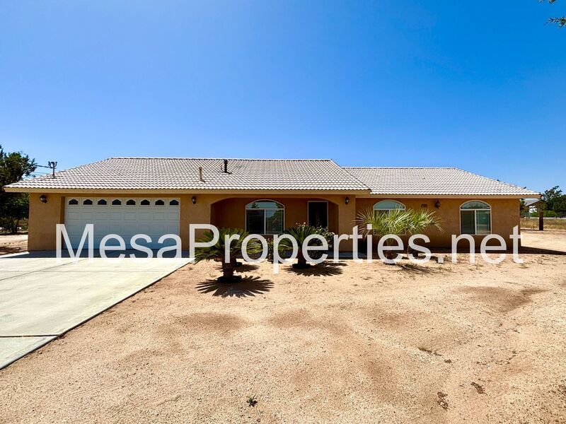This 3-bedroom, 2-bathroom home in Hesperia property image