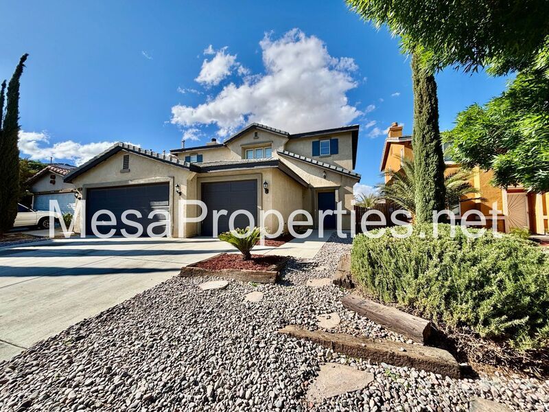 MUST SEE! Stunning 3 Bed 3 Bath with Bonus Room Home in Victorville! property image