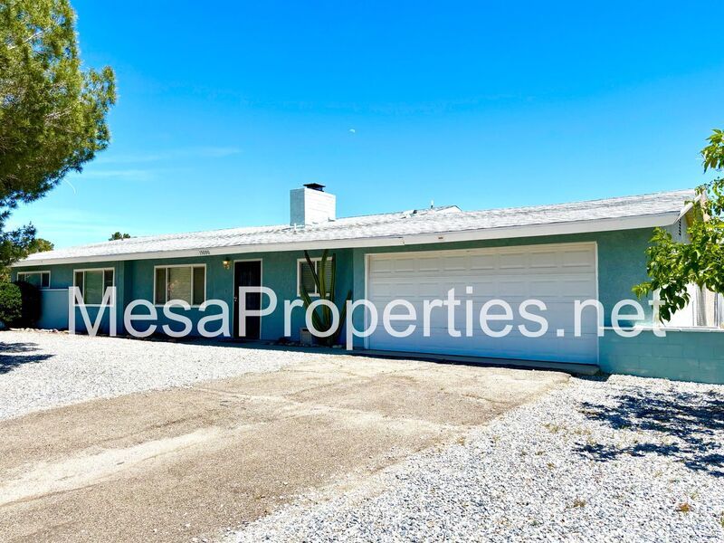 Beautiful 3 Bedroom 2 Bathroom Home in Apple Valley property image