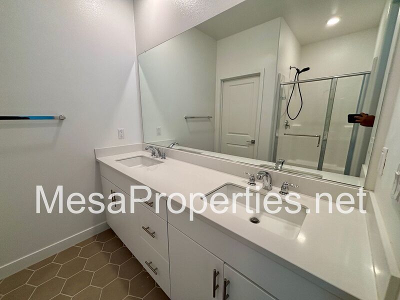 Welcome to this 2023, expertly crafted 3-bedroom 2.5-bathroom home. Solar is included at no extra cost! property image