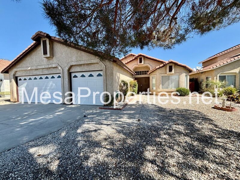 Nice 3 Bedroom/2 Bathroom Home in Victorville property image