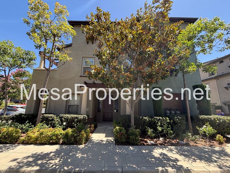 Stunning 3 Bed 3.5 Bath Townhouse in Rancho Cucamonga property image