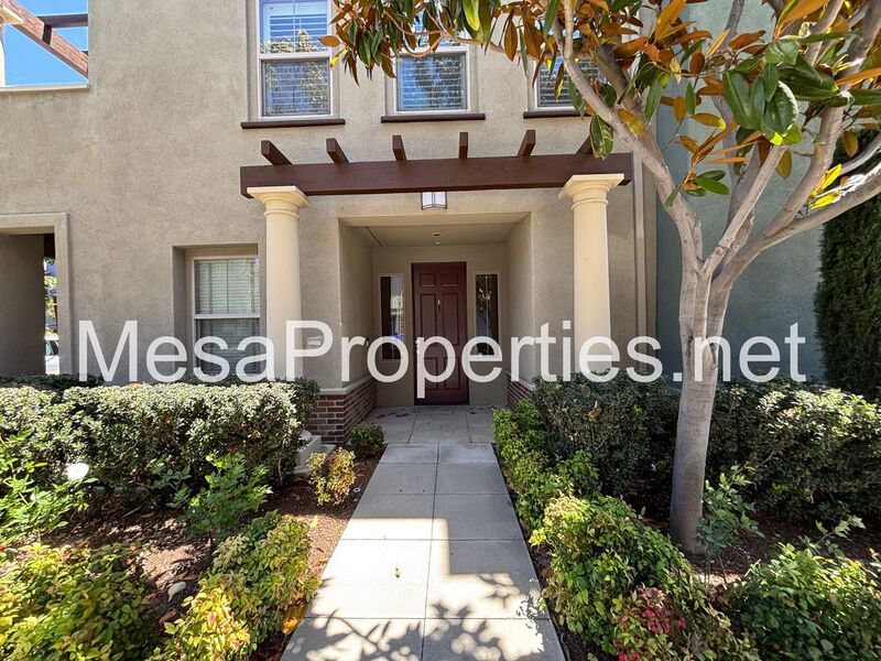 Stunning 3 Bed 3.5 Bath Townhouse in Rancho Cucamonga property image