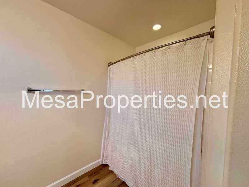 Stunning 3 Bed 3.5 Bath Townhouse in Rancho Cucamonga property image