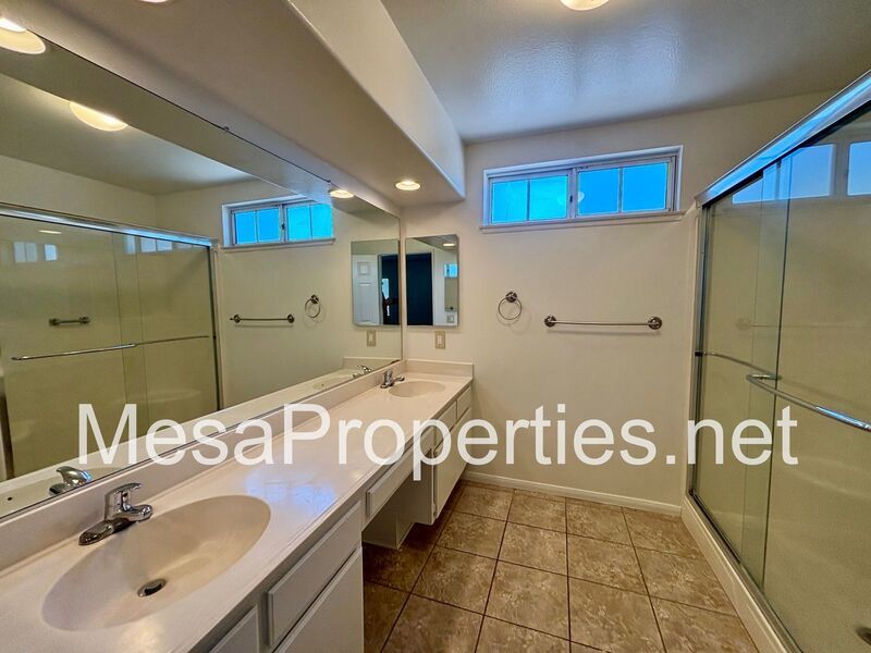Beautiful 3 Bed, 2.5 Bath Home with 3-Car Garage and Tesla Charging property image