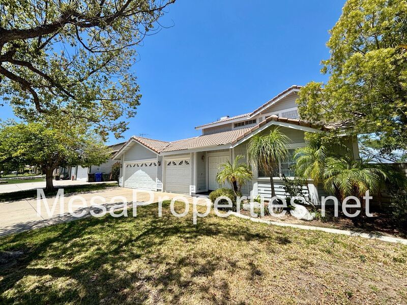 Beautiful 3 Bed, 2.5 Bath Home with 3-Car Garage and Tesla Charging property image