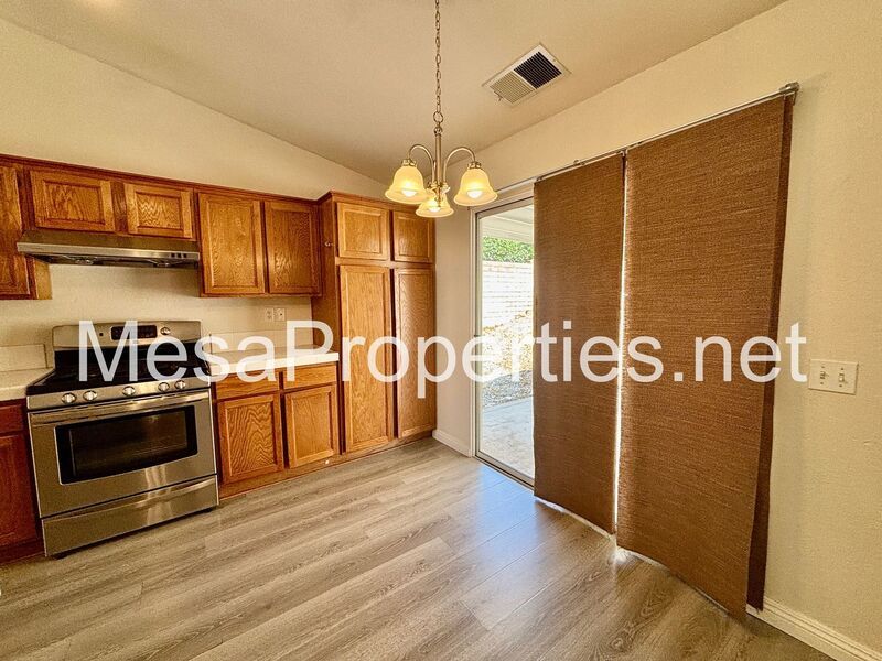 Spacious 4-Bedroom Home with Modern Updates – Move-In Ready! property image