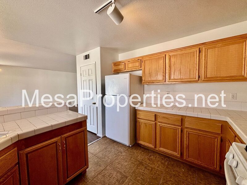 4 Bedroom 2 Bathroom Home in Victorville! property image