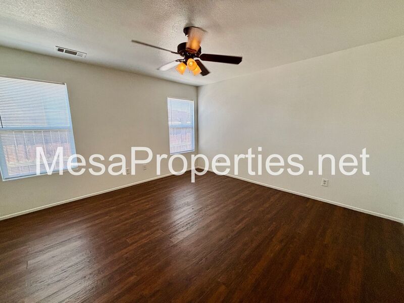 4 Bedroom 2 Bathroom Home in Victorville! property image