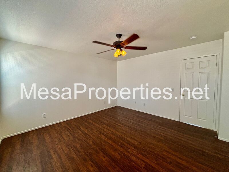 4 Bedroom 2 Bathroom Home in Victorville! property image