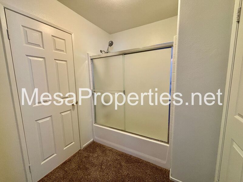 4 Bedroom 2 Bathroom Home in Victorville! property image