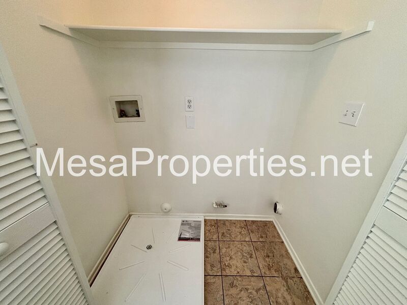 4 Bedroom 2 Bathroom Home in Victorville! property image