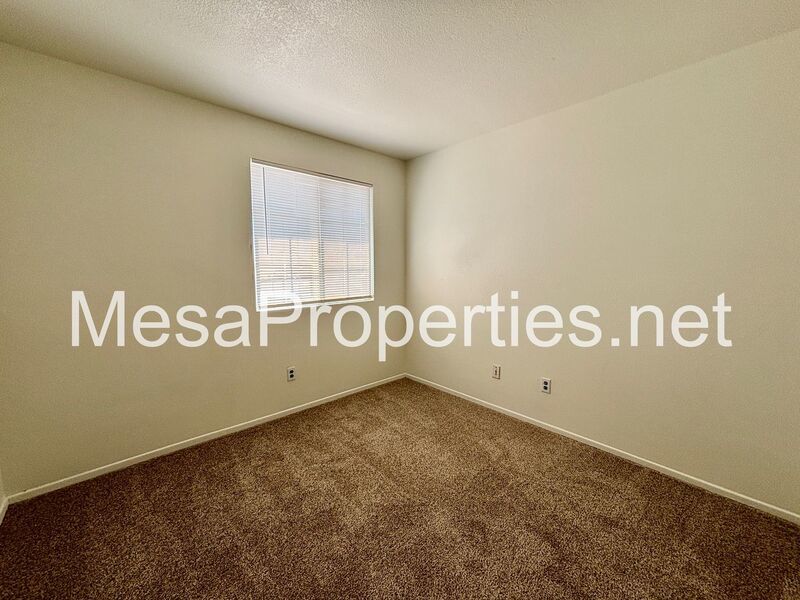 4 Bedroom 2 Bathroom Home in Victorville! property image
