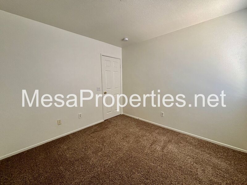 4 Bedroom 2 Bathroom Home in Victorville! property image