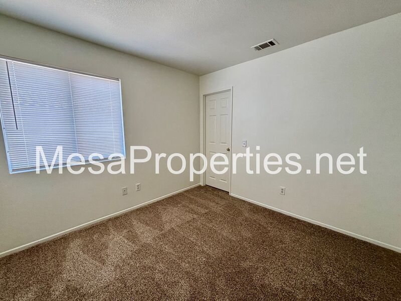 4 Bedroom 2 Bathroom Home in Victorville! property image