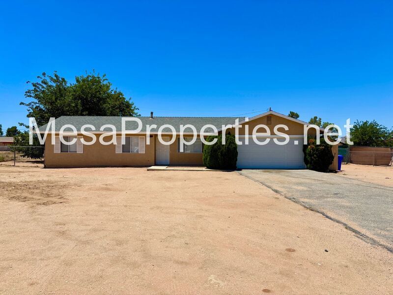 Nice 3 Bed/2 Bath on a cul de sac in Apple Valley property image