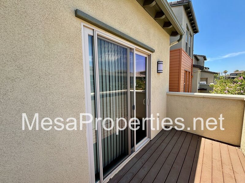 Stunning 3 Bed 3.5 Bath Townhouse in Rancho Cucamonga property image