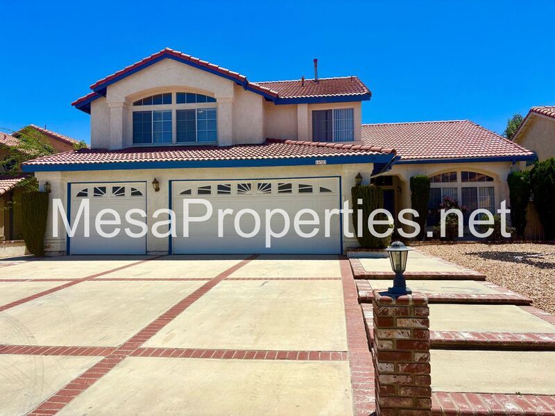 Lovely 4 Bedroom 3 Bathroom Home With Pool in Victorville! property image
