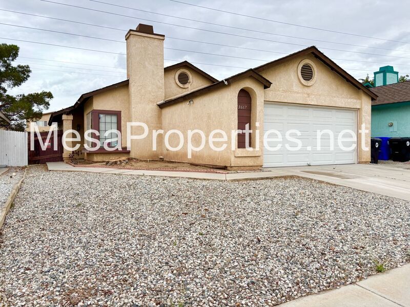 3 Bedroom 2 Bathroom Home In Victorville! property image